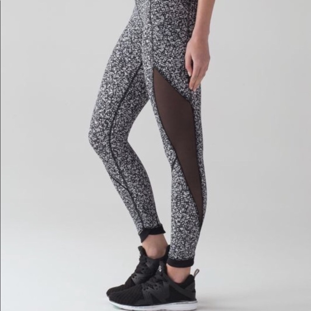Lululemon 7/8 leggings size 6